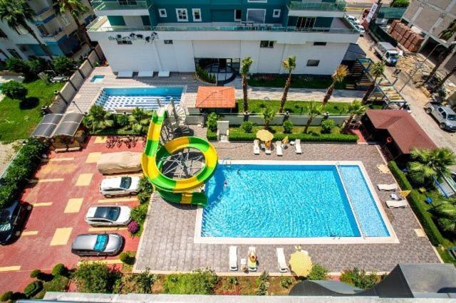 Cozy Sea View Next To The Beach, In The Mid Of The Market, Saturday Bazar, Restaurants & Bars Etc, Alanya Mahmutlar! Διαμέρισμα Εξωτερικό φωτογραφία